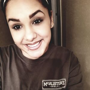 Meet your Posher, Maritza